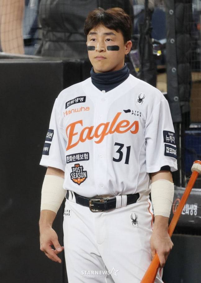 '98억→64억' FA마다 승승장구했던 손아섭, 그런데 올 겨울은 다르다... 37세 안타기계의 20번째 시즌 행선지는