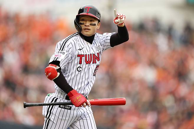 외부 FA 없고 2차 드래프트 올 패스, 외인 전원 재계약···‘현상 유지’로 2연패 도전하는 LG