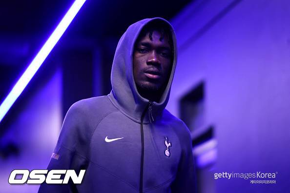 손흥민 복귀 축제 분위기 토트넘에 찬물...비수마, 또 웃음 가스 흡입 영상으로 논란