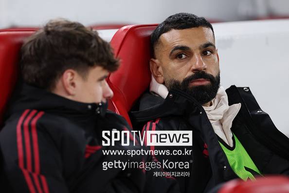 英 BBC 경악 “프리미어리그 역사상 충격적인 인터뷰…” 살라 ‘오피셜’ 폭탄발언 이유 “슬롯 감독 안 떠나면 리버풀에서 못 뛴다”