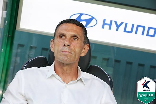 韓 축구 최악 ‘오피셜’ 공식발표, 포옛 감독 1년 만에 전북 떠난다…