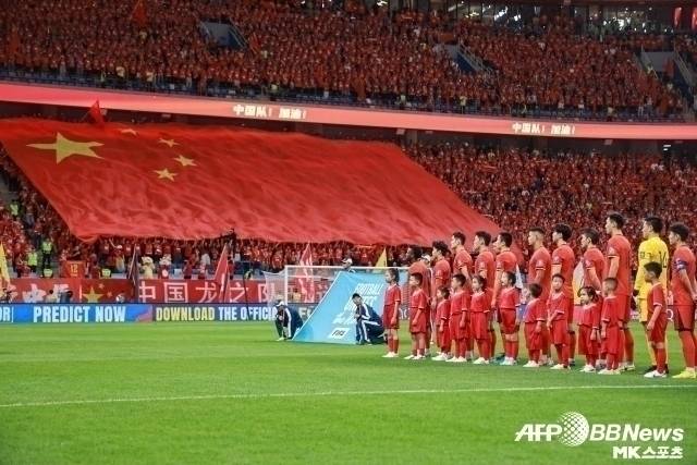 ‘부럽니?’ 월드컵 못 간 중국, ‘2회 연속 출전’ 카타르에 강한 질투…아랍컵 ‘광탈’ 조롱 “우리보다 못한 팔레스타인에 졌어”