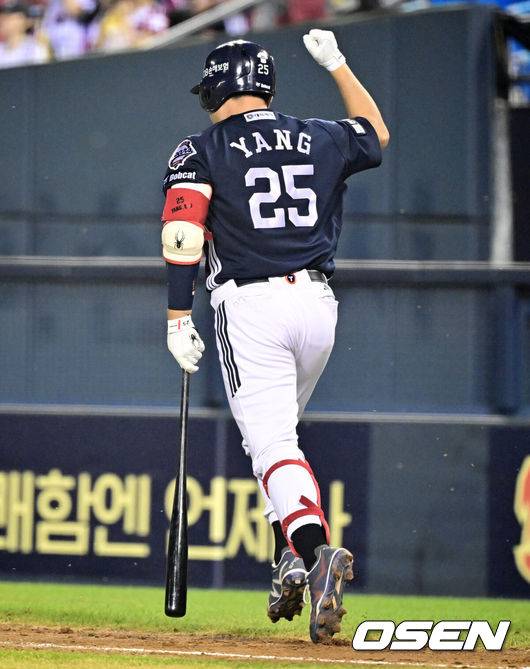 이래서 152억 안겼나, 38살인데 포수 최초 타격왕 2회→10번째 GG 도전…국민타자 잇는 국민포수 탄생할까