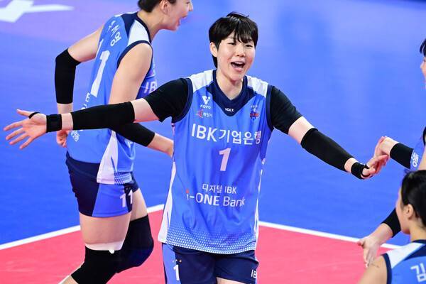 女배구 이소영, 진짜 잔여 14억 포기하고 계약해지