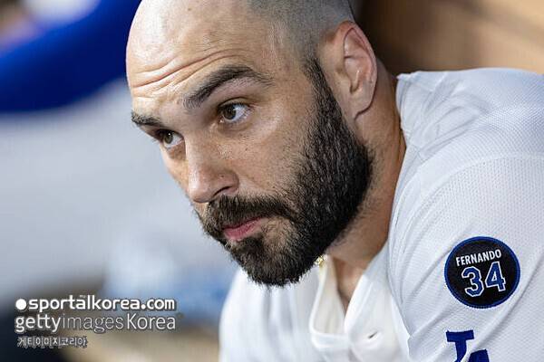 '충격' 다저스 1058억 먹튀 마무리, 부상 숨기고 마운드 올랐나…