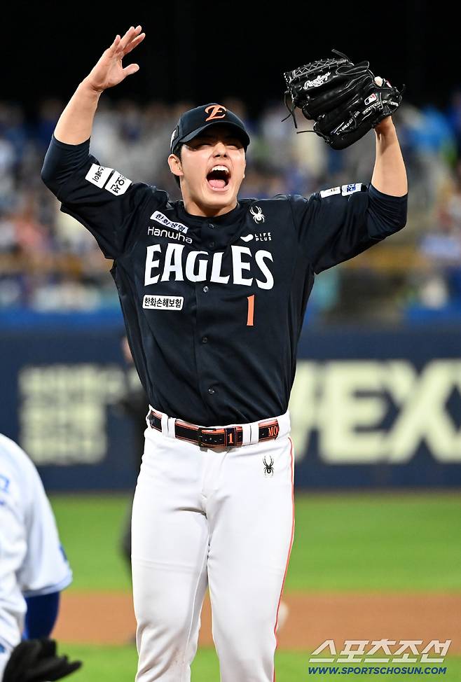 '160-156-155㎞' 김태형 웃게할 3인방, 한화 강속구 트리오처럼? '자체 육성' 롯데의 미래가 달렸다 [SC포커스)