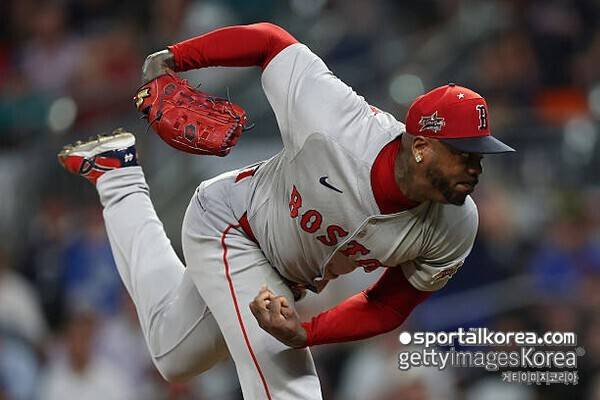 영국산 미사일이었나? '최고 시속 170km' 세계에서 가장 빠른 공을 던지는 사나이, 2026 WBC 영국 대표팀 명단에 올랐다