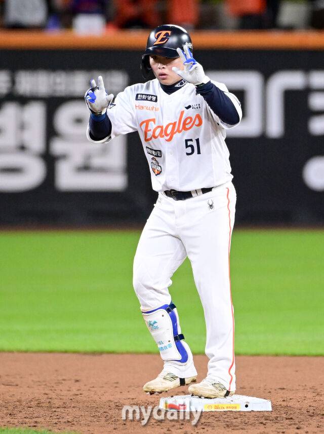 GG 받기 정말 어렵다, 한화 20년 동안 안 나오다니…979안타 전설의 외인 이후 안 나온다, '5위' 문현빈 아쉽겠다 [MD잠실]