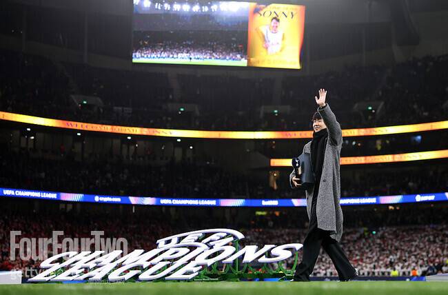 ‘얘들아 흥민 삼촌 기억나지?’ 절친 매디슨만의 손흥민 환영법…가족과 함께 '레전드' 쏘니 반겼다