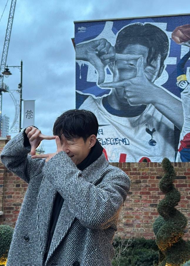 '콧대 높은 축구종가' 손흥민 방문에 감격, 英 BBC ‘비피셜’ 울컥…“완벽한 타이밍에 등장한 레전드→감동적 연설→토트넘 챔스 완승”