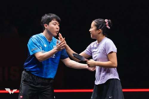 탁구 주천희, WTT 왕중왕전서 신유빈 제압…신유빈 혼복은 승리(종합)