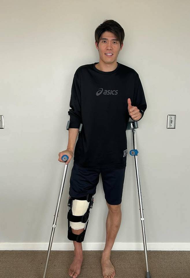 '월드컵 죽음의 조' 일본 초대형 희소식, HERE WE GO 터지기 직전...역대급 유리몸, 네덜란드 명문 입단 유력