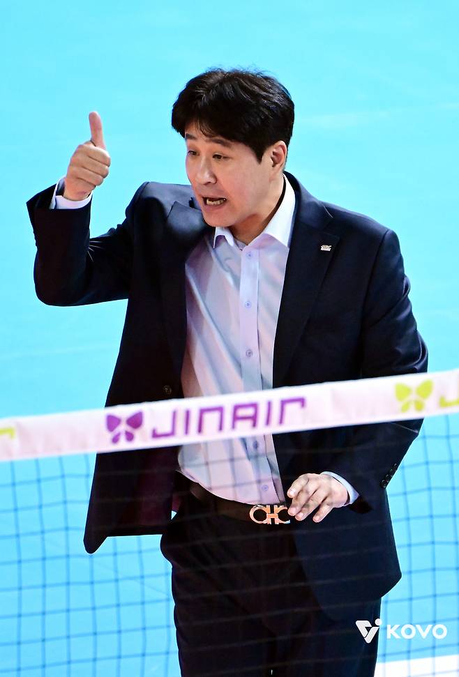 여자배구 선두 도로공사 사령탑 김종민, 여자부 감독 최다승 도전