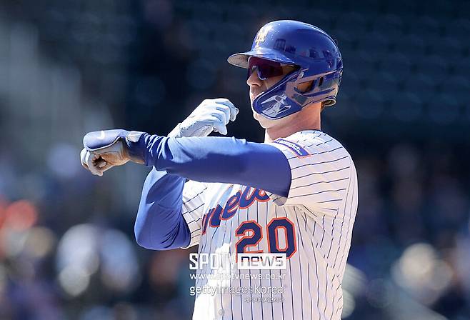 다저스와 300만 달러 차이…