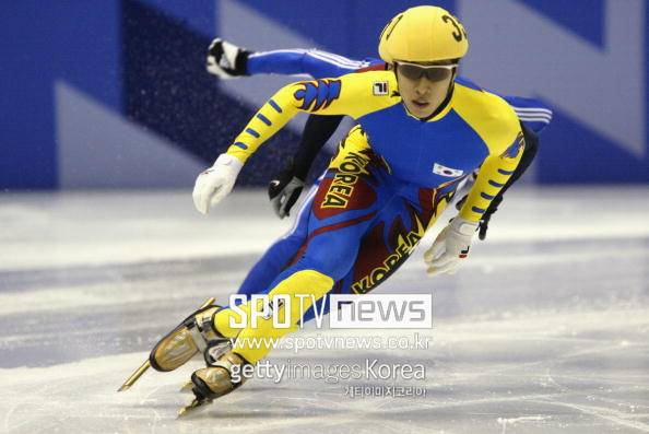 나락으로 떨어진 한때 '세계 최강 한국인'...올림픽 금메달은 옛말