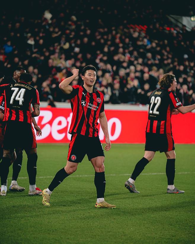 조규성 UEL 결승골 폭발, 국가대표 원톱 맞대결 오현규에 완승... 미트윌란, 헹크에 1-0 승리