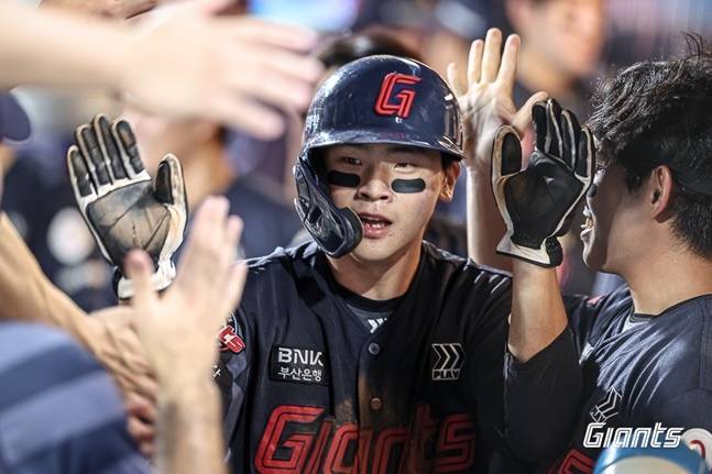 '돈 필요해 고깃집 알바'→1년 만에 180도 바뀐 인생,