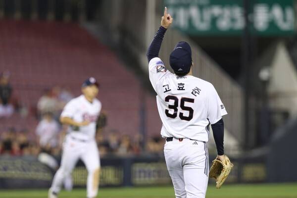 여전히 149km 던지는데 은퇴하긴 너무 아까워...코치 제안도 고사한 고효준, 현역 도전 계속한다 [더게이트 FOCUS]