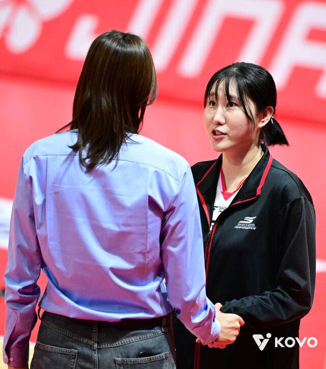 ‘자네테 도운 정호영’ 꼴찌 정관장, 페퍼저축은행 세 번 울렸다...4연패 탈출 성공 [MD광주]