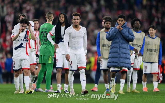'루이스 엔리케의 도박이 실패했다'…'이강인 결장' PSG, 10년 만의 수모에 혹평