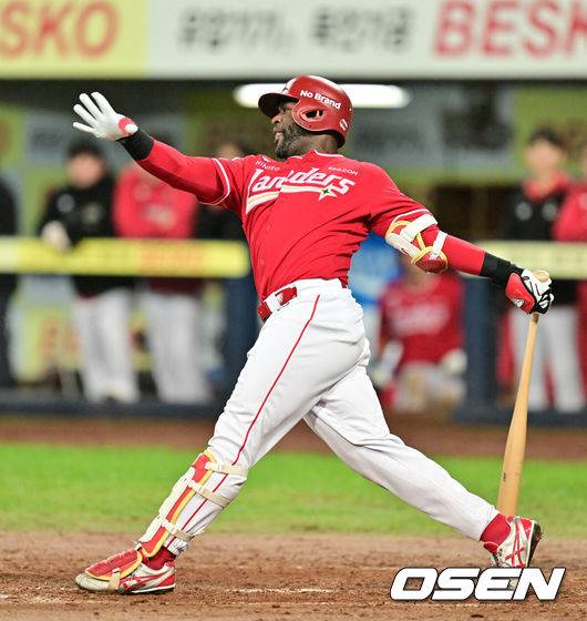 '김재환 22억 계약' SSG, 결국 홈런을 원하나…왜 ‘통산 3할4푼2리’ 에레디아 교체를 고민할까
