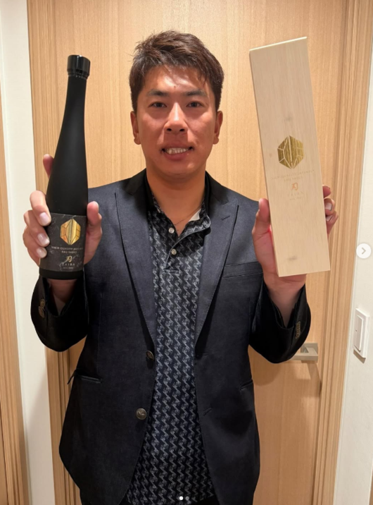 연봉 삭감에 돌발 선언 “집을 팔아야겠다. 세금 낼 돈도 없다”