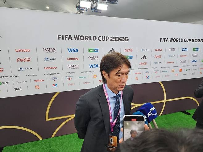 ‘FIFA랭킹 61위 조별리그 탈락↔최상의 조’ 홍명보 감독 ‘오피셜’ 공식입장 “월드컵에서 쉬운 조 없다”