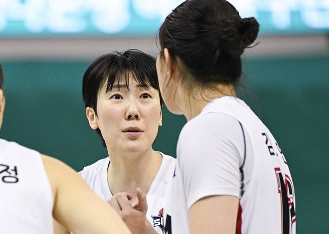 187㎝ 피지컬에 베테랑 빅맨도 '추풍낙엽', 그런데 '귀요미' 반전매력... 본인은