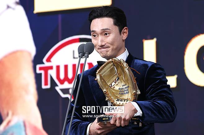 'KS 5할타자' 제쳤다, 신민재가 LG 연봉고과 1위…4800→11500→20000→???