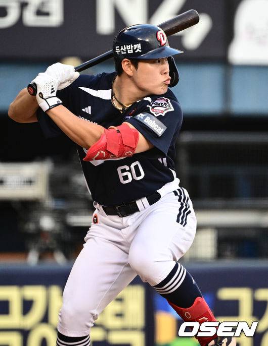 ‘두산 방출’ 미완 거포 유망주, 투수 전향→중국리그 전격 진출 “구대성 감독님과 함께 합니다”