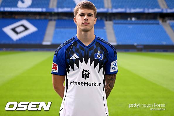 '미쳤네' 김민재 벤치로 보낸 바이에른의 역대급 배신... 18세 토트넘 CB 조용히 영입 진행→그러나 가능성은