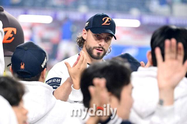 '아 선발 진입 어렵나' ML 꿈 이룬 와이스, 빅리그 첫 해 예상 성적 나왔다→7승 EAR 4.49