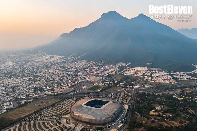 한국이 '부스러기'인가… 남아공전 열리는 몬테레이 주지사, '포트1 팀 경기가 하나도 없다' 공개 불만