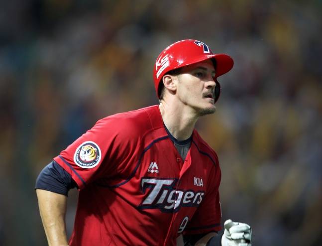 KIA가 사랑한 외인, ML 1군 코치 영전→'하필' 119패 최약팀이라니... 고생 길 열렸다