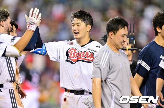 “내가 주전 유격수다” 선언했는데 80억 FA 영입 날벼락…제2의 김재호 이 악물었다 “내년이 마지막 기회, 꼭 잡는다”