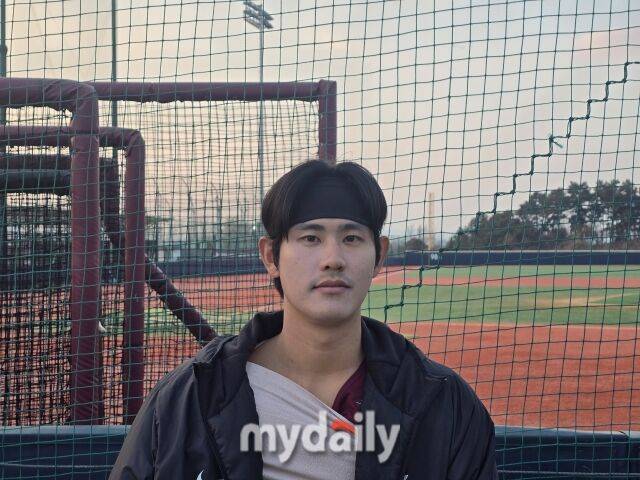 “9회에 던지고 싶다, 욕도 두배로 먹고 짜릿함도 두배…” 영웅군단의 진짜 영건으로 인정받은 영건, LG 김진성을 품고 마운드에 오른다