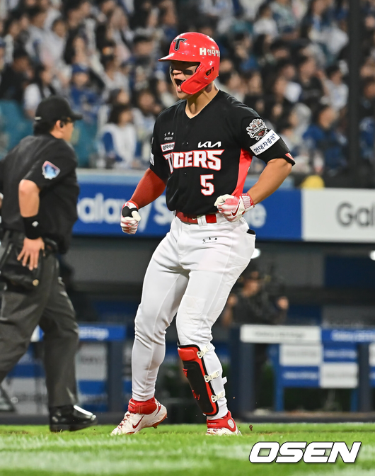 KBO 폭격, 역대급 매출 안겨주고 1억→5억 연봉...'단 30G 출전' 천재타자, 삭감폭도 특별케이스일까