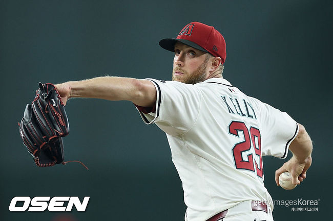 'KBO 역대 최고의 역수출' 켈리, 애리조나와 2년 4000만 달러 계약 '대박' [오피셜]