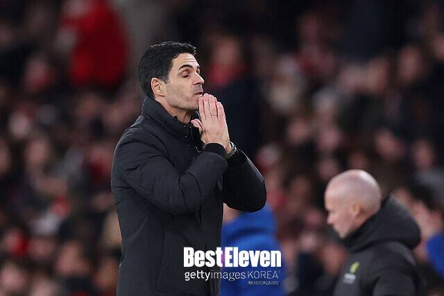 81분 동안 볼 터치는 고작 15회… 자책골로 버틴 아스널, '실종된' 요케레스 두고 아르테타는