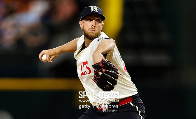 이래서 메이저리거들이 한국 오는구나…'KBO 출신' 또 초대박, 2년 590억 대형 계약 따냈다