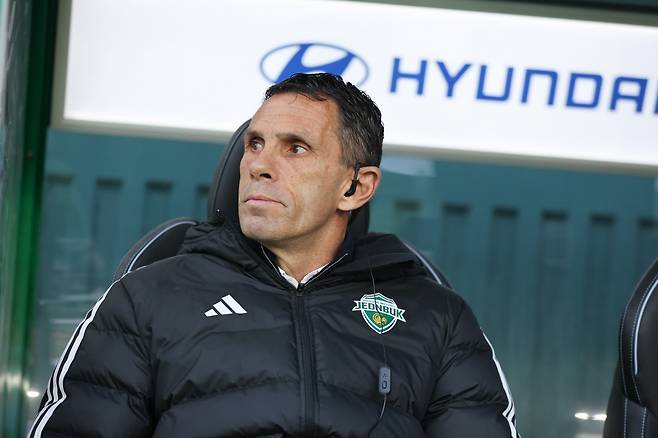 '전북 사임' 포옛 감독