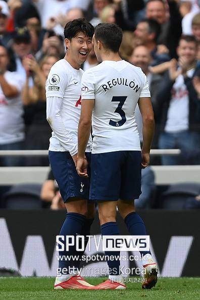 [오피셜] “손흥민은 내 우상” 미국 진출 확정…‘창단 첫 MLS컵 우승’ 메시 품에 안긴다, 레길론 토트넘 방출→인터 마이애미 전격 이적