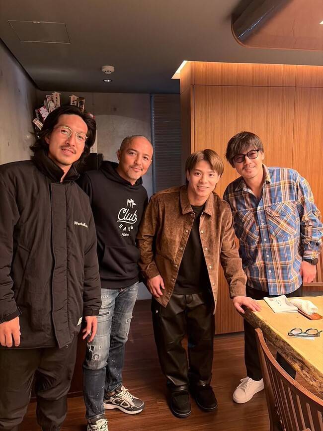 “K리그 선수들, 짧은 거리 패스도 잘 못했다” 충격 발언 MF, ‘4부 리그’ 떠난 후 근황 공개…’메달리스트와 식사 모임’