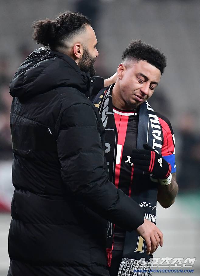 '잘 있어요 한국' 눈물 펑펑 린가드, 이럴려고 K리그 떠났어?...EPL 아닌 말레이사아행 루머