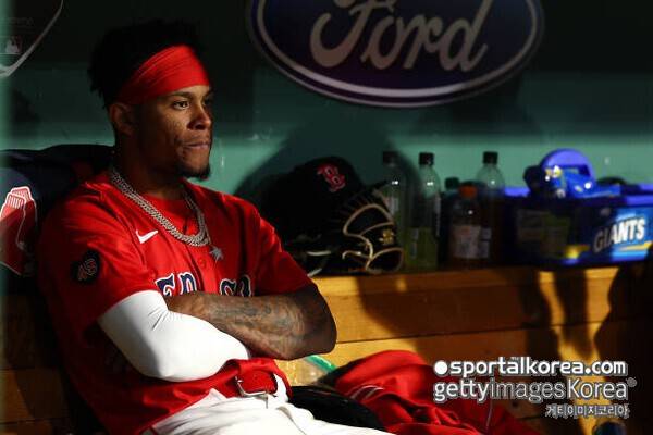 '월드시리즈 우승 주역을 버렸다' 구단 역사에 남을 최악의 선택...美