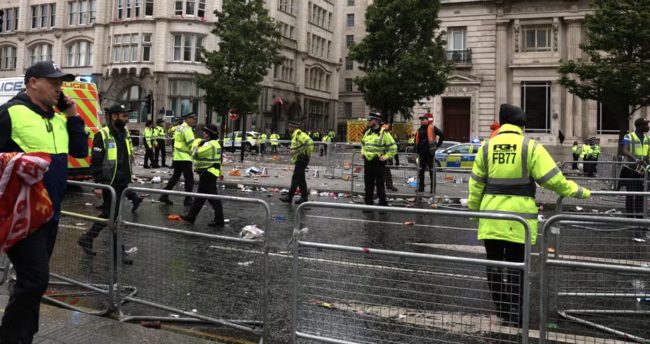 “징역 21년 6개월 선고”… 리버풀 우승 퍼레이드서 군중 향해 차량으로 돌진한 가해자, 결국 중형