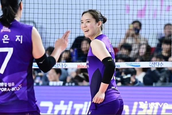 역전승 이끈 이나연, 흥국생명 '세터옵션' 추가