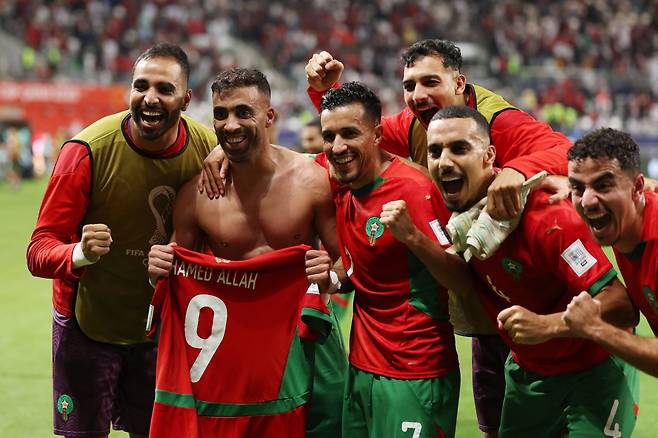 '월드컵 죽음의 조' 일본 눈물 흘릴 지경, 32강 유력 상대 모로코 승승장구 '발롱도르급 선수 없이 아랍컵 결승'