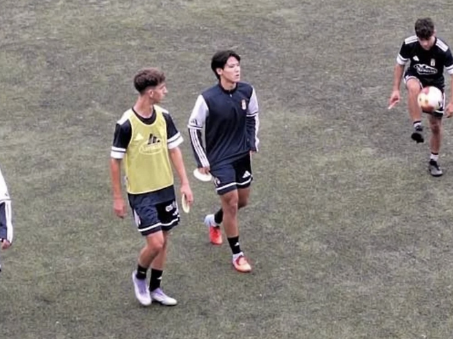 [단독] '한국인 9호 라리가 진출' 도전, 韓 미드필더 미래 이영웅 '동래고→스페인 1부 팀 직행' 이적 확정