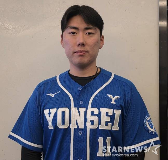 '교원 자격증 들고 NC행' 연세대 윤성환